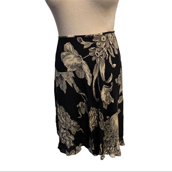 Ellen Tracy Silk Floral Fit and Flare Skirt Sz 14 - Picture 2 of 6